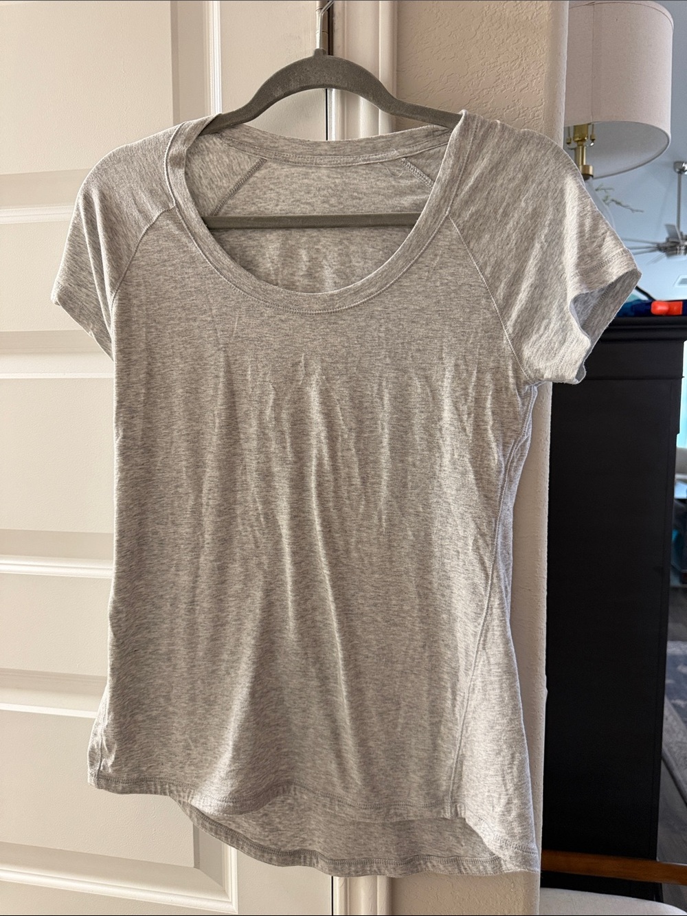 Women’s Calia Light Gray Scoop Neck Athletic Top Small
